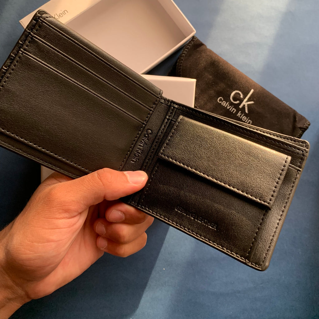 Ck wallet with coins pocket