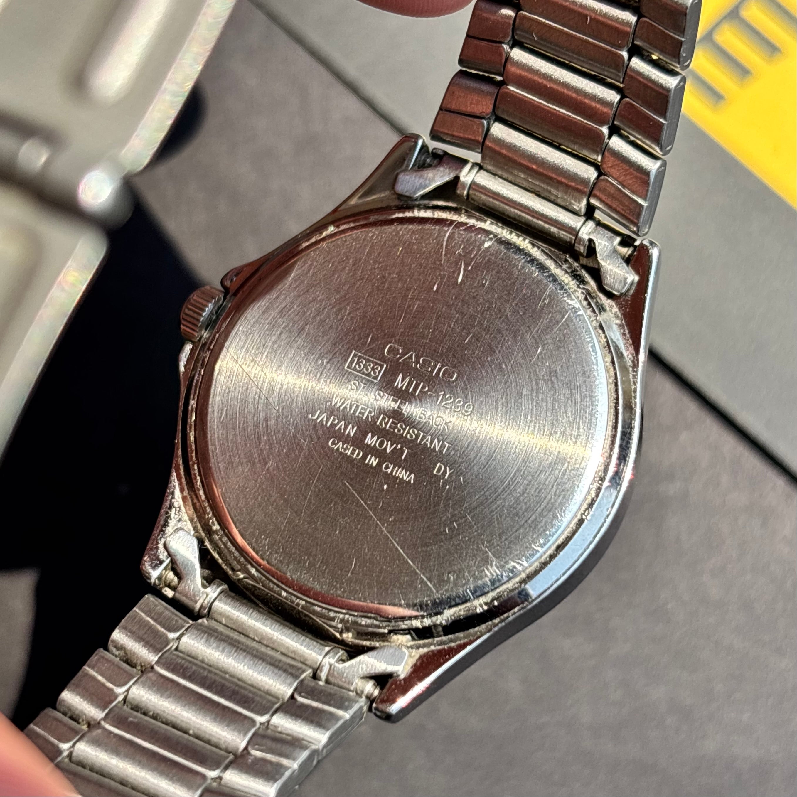 Casio MTP-1239 original (used)