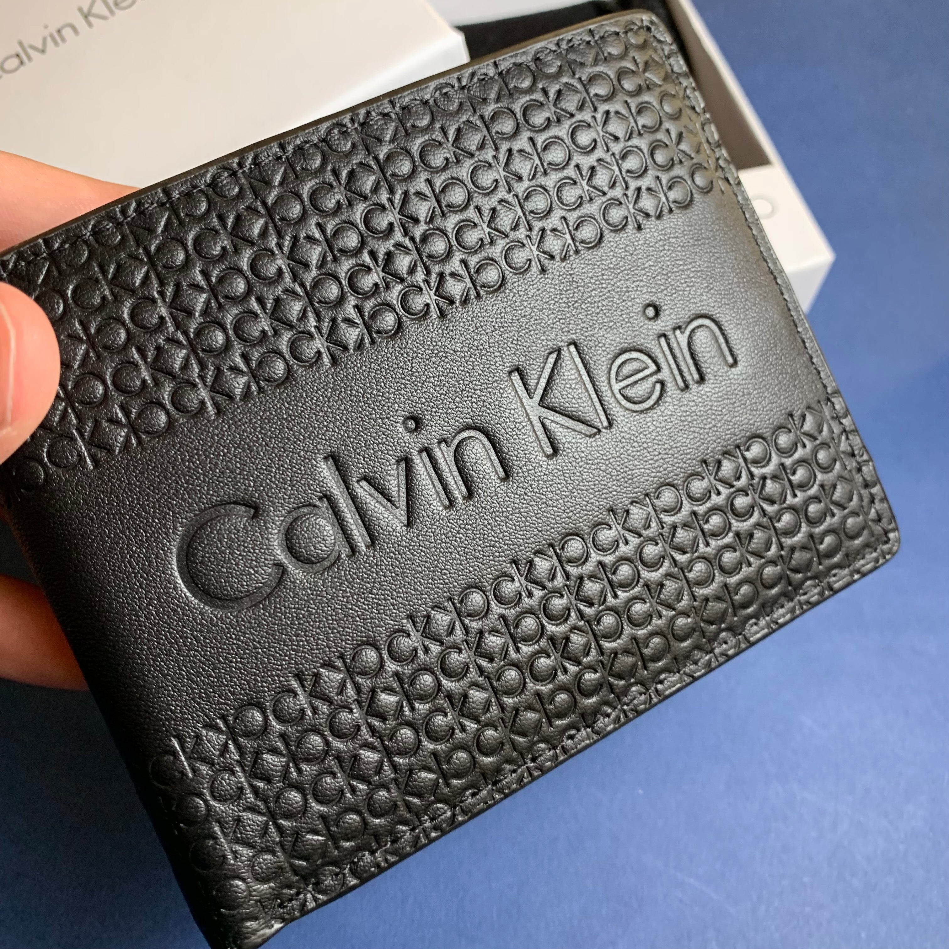 Ck wallet with coins pocket