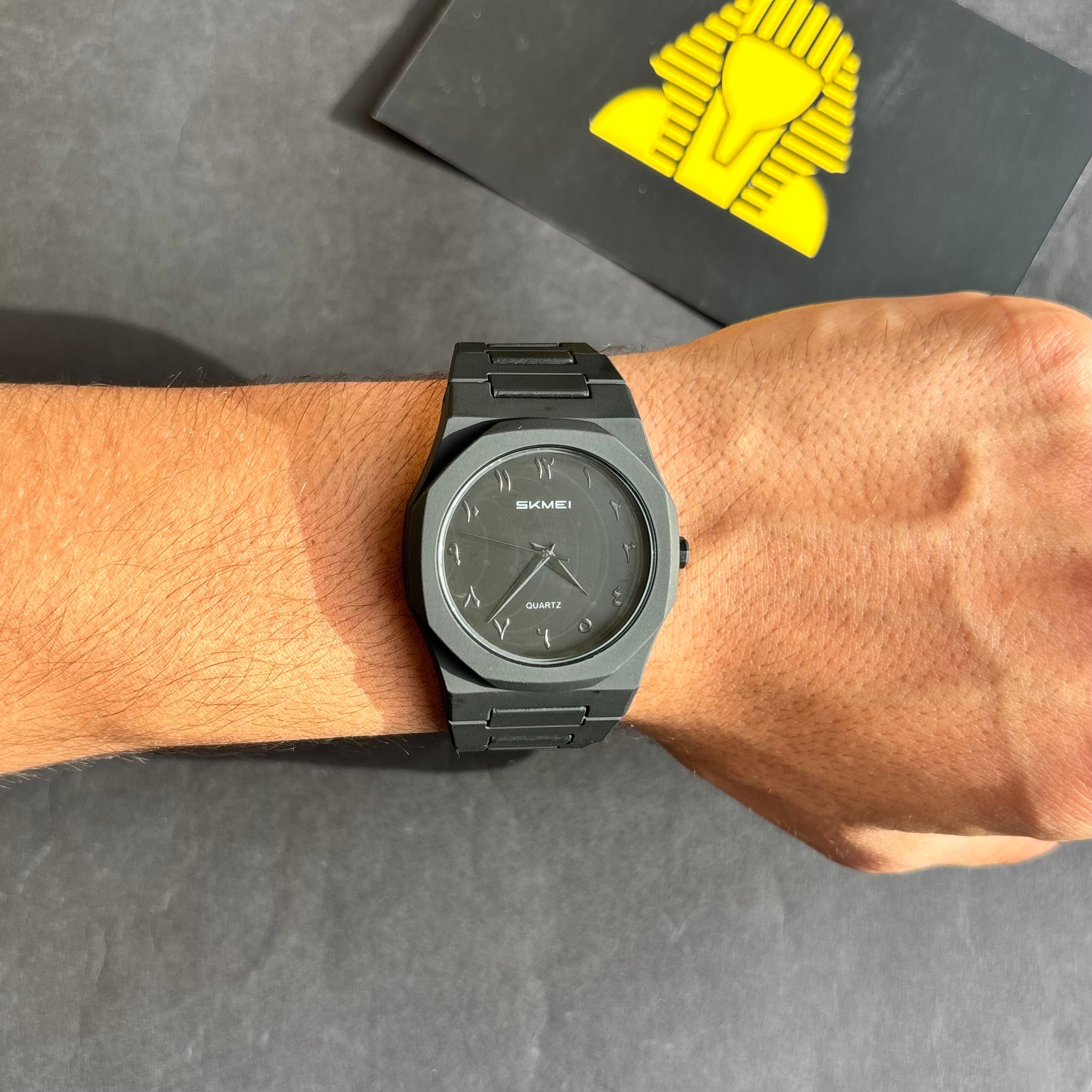 Skmei carbon