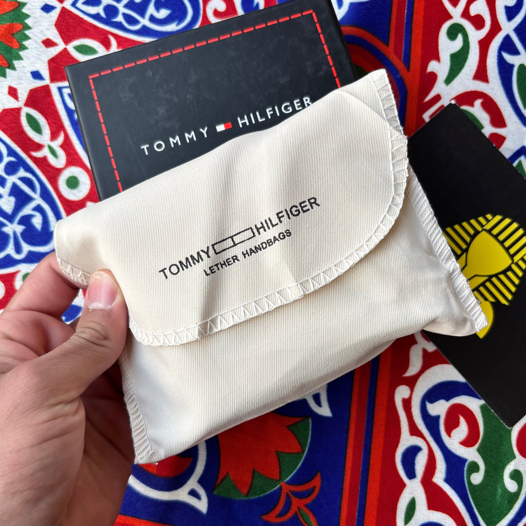 Tommy wallet (2)
