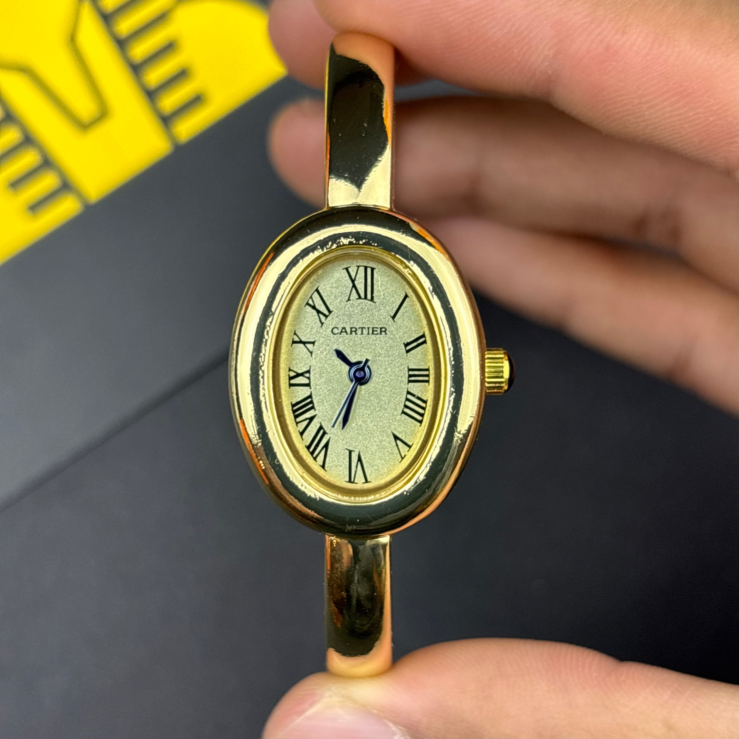Cartier ovel