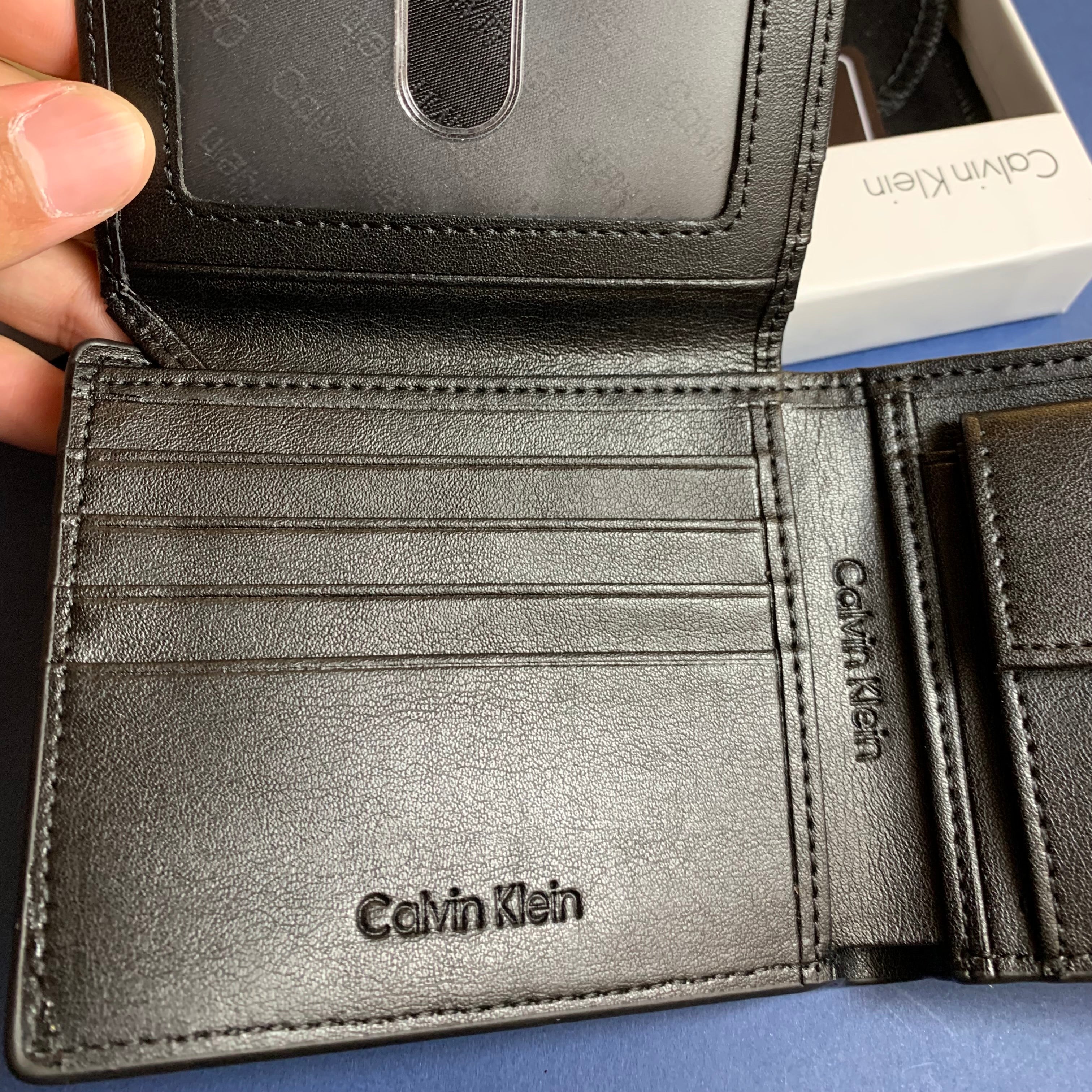 Ck wallet with coins pocket