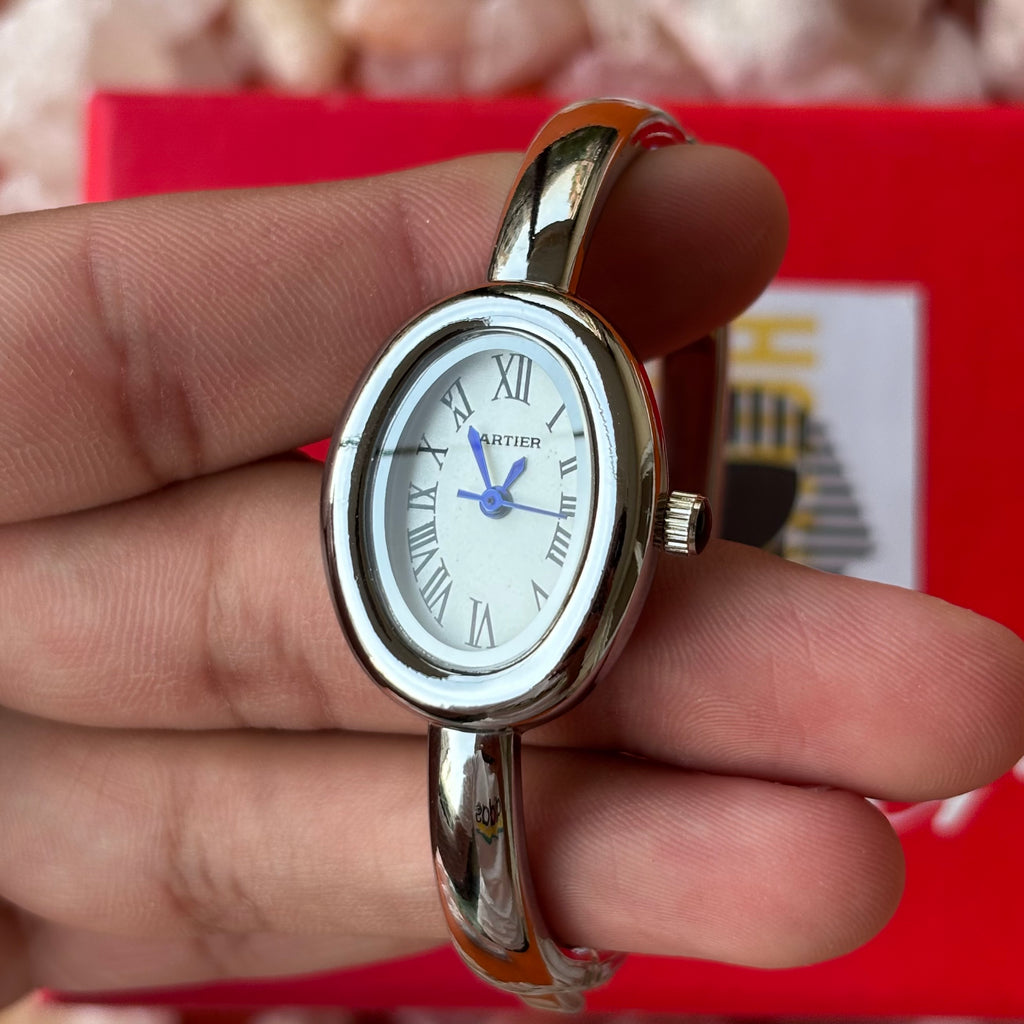 Cartier ovel